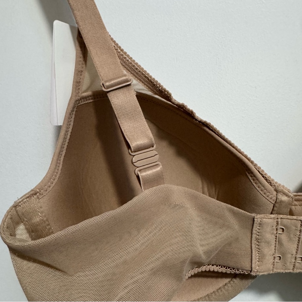 B.Tempted Convertible Lightly Padded Bra - Picture 7 of 12